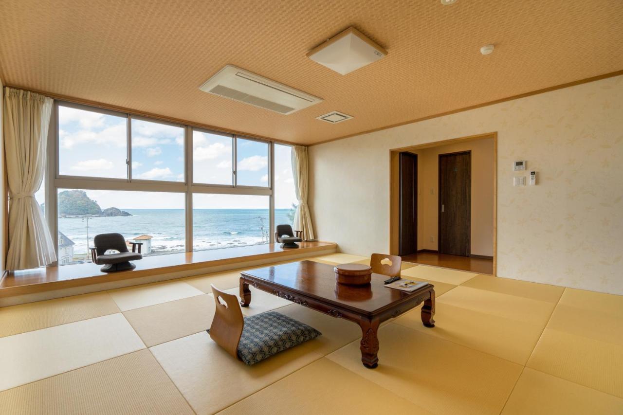 Hotel Sun Resort Shonai Tsuruoka Room photo